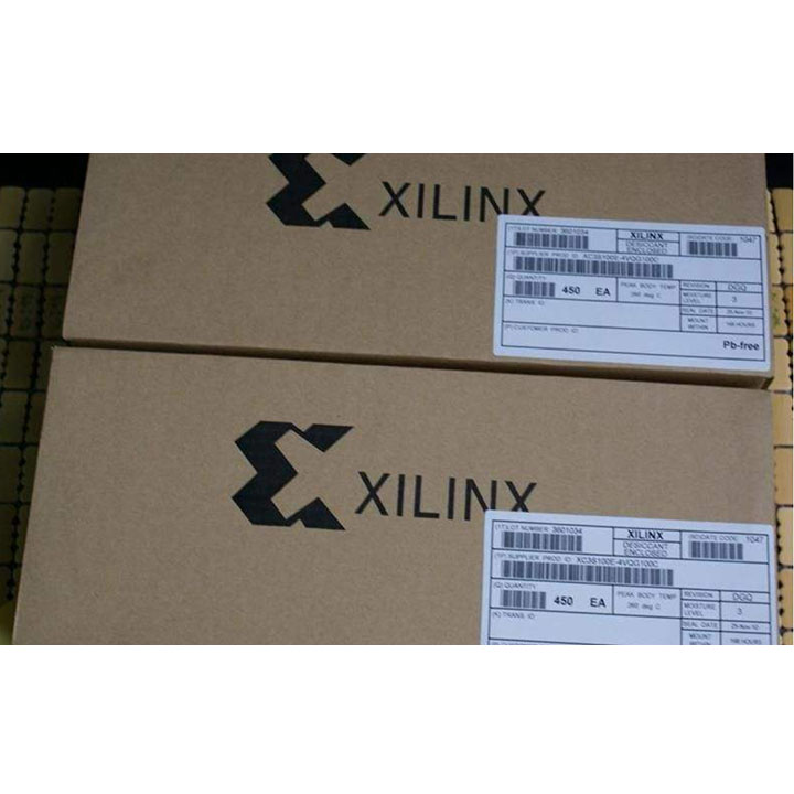 XC4VLX80-12FF1148C