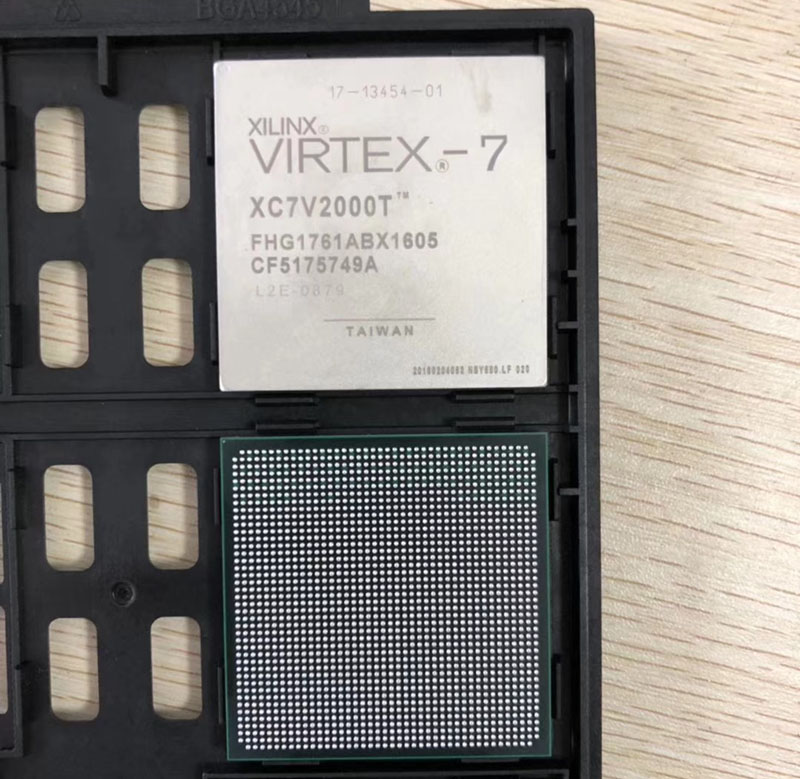 XC7V2000T-1FHG1761I 2